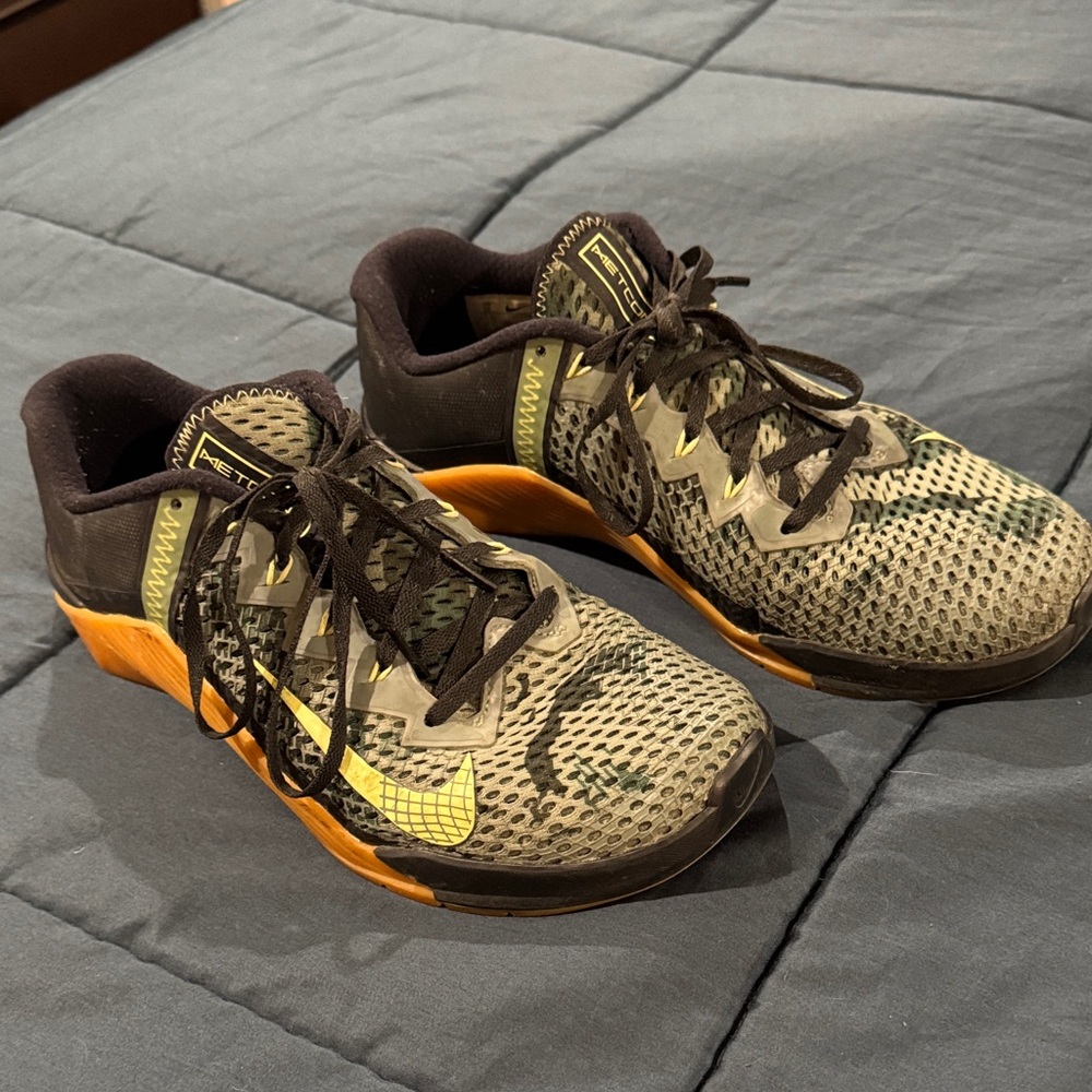 Nike Metcon 6 Camouflage Training Shoes in Green and Black